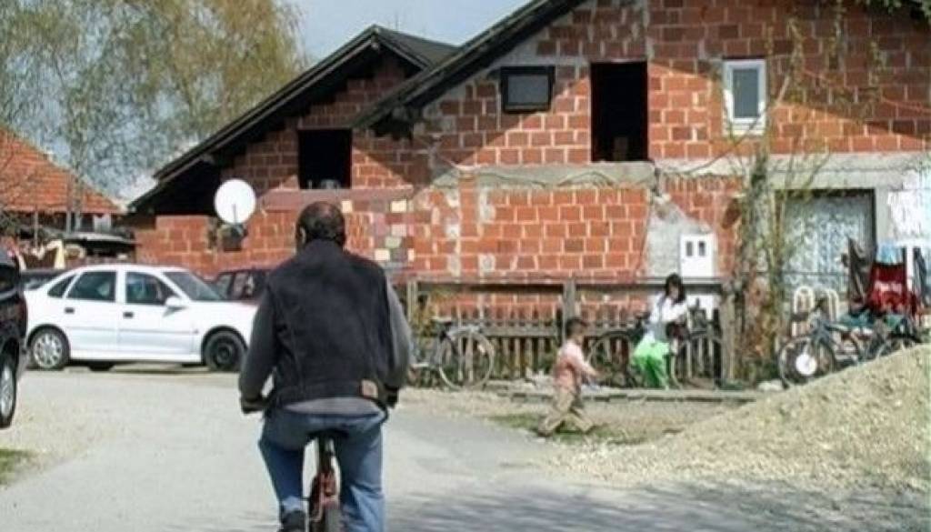 Romsko naselje - arhiv Sobotainfo.jpg