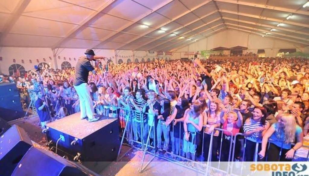 Tako je na Polanskih dneh 2011 Činč poskrbel za neverjetno vzdušje v šotoru