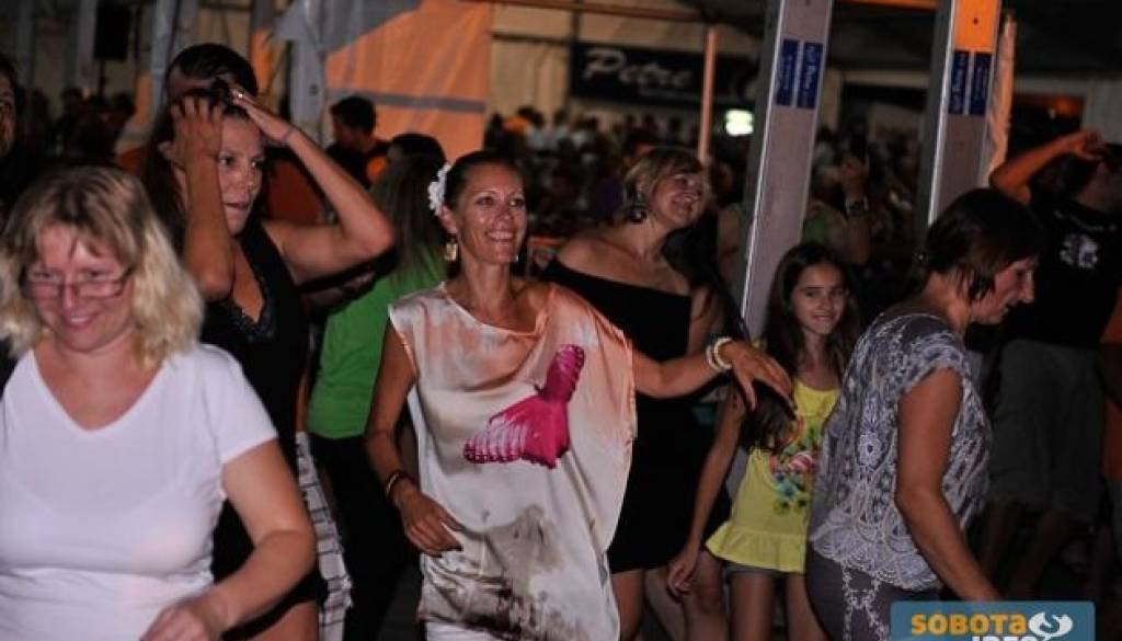 Lendava Bogračfest zabava z Victory