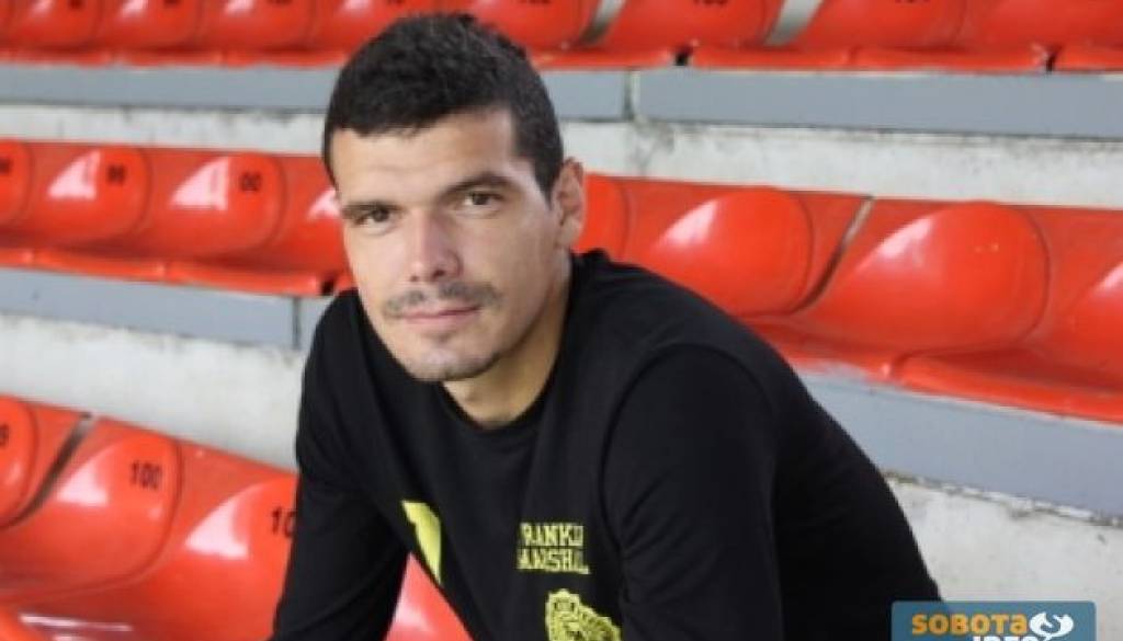 Bo še naprej zabijal v črno-belem?