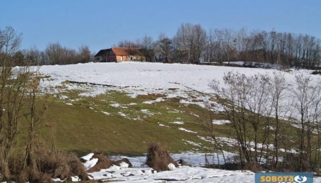 Poleg dveh večjih plazov v Vadarcih in Mačkovcih, se je v Občini Puconci sprožilo tudi precej manjših.