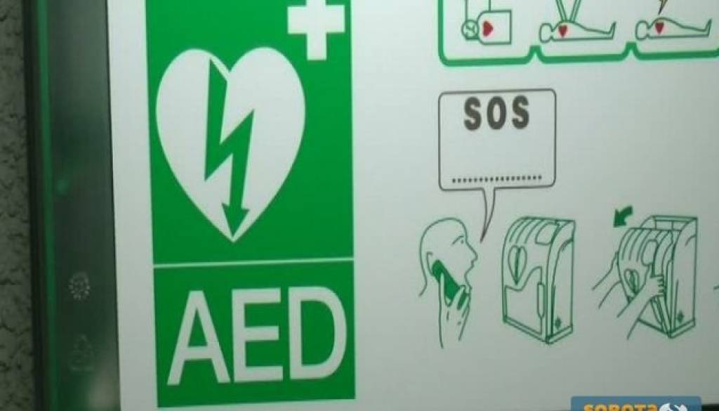defibrilator.jpg