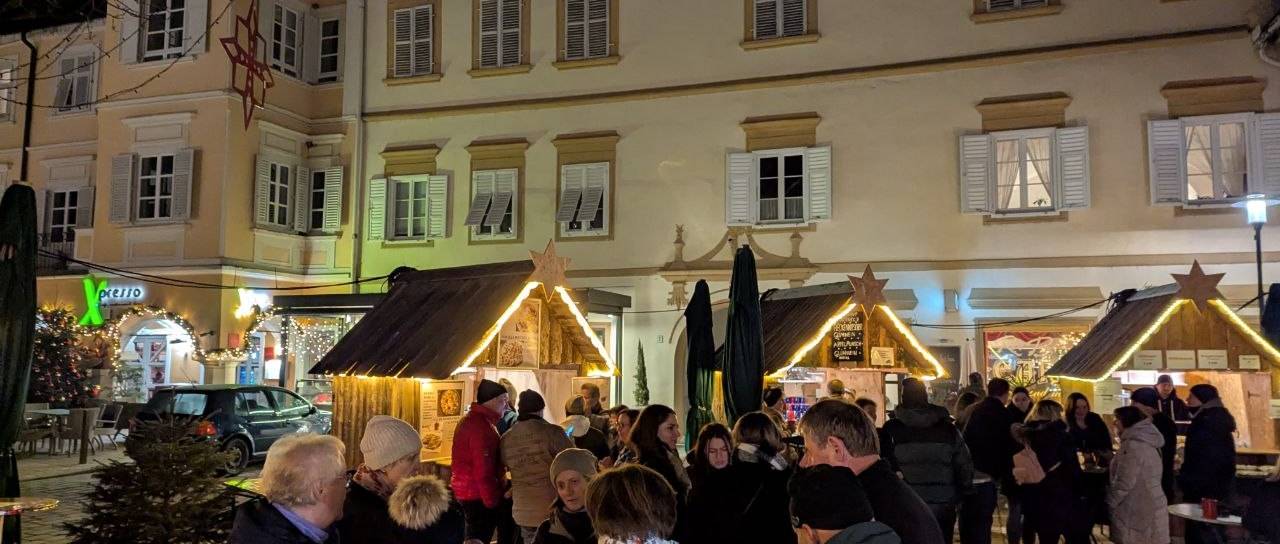 FOTO: Toliko boste za kuhano vino odšteli v avstrijski Radgoni
