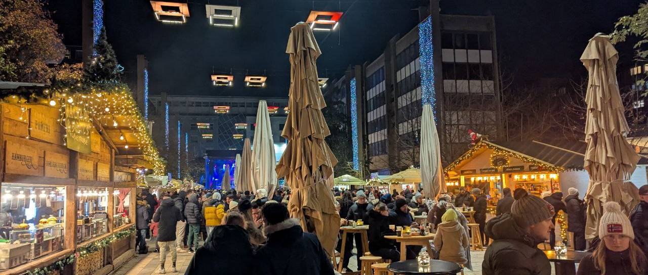 FOTO: Poglejte, kako je sinoči živel Čarobni Maribor