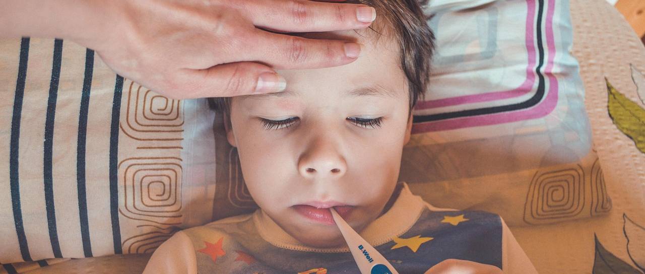 Kdaj se lahko otrok po nalezljivi bolezni vrne v vrtec ali šolo?