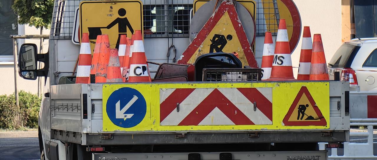 Za več mesecev delna ali popolna zapora občinske ceste