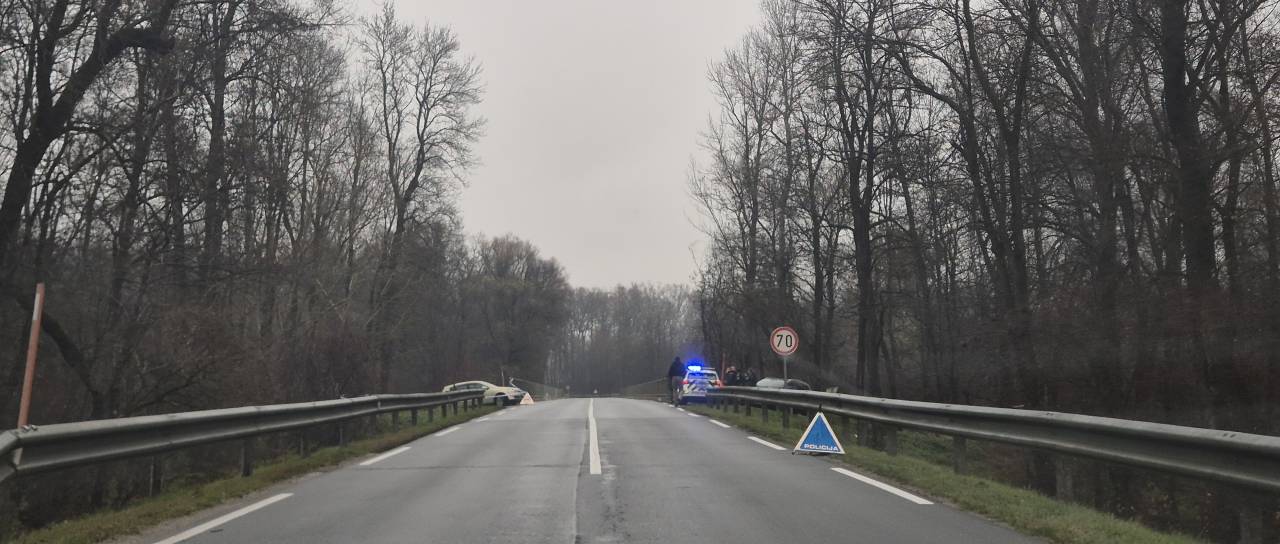 Družinska tragedija v Murskem Središču: 40-letnik streljal na dve ženski, ena umrla, pobegnil naj bi k nam