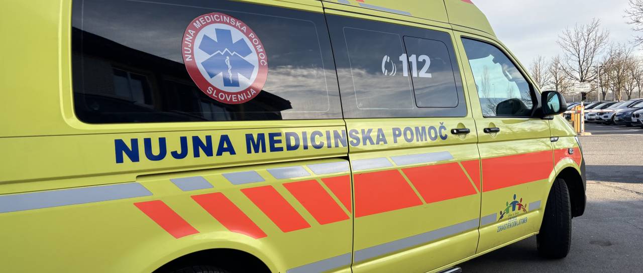 Slovenca padla z obzidja, eden pristal na intenzivni negi
