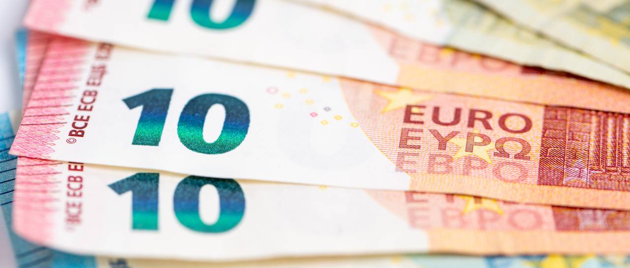 Prekmurskim študentom po 300 evrov pomoči. Kdo se lahko prijavi?