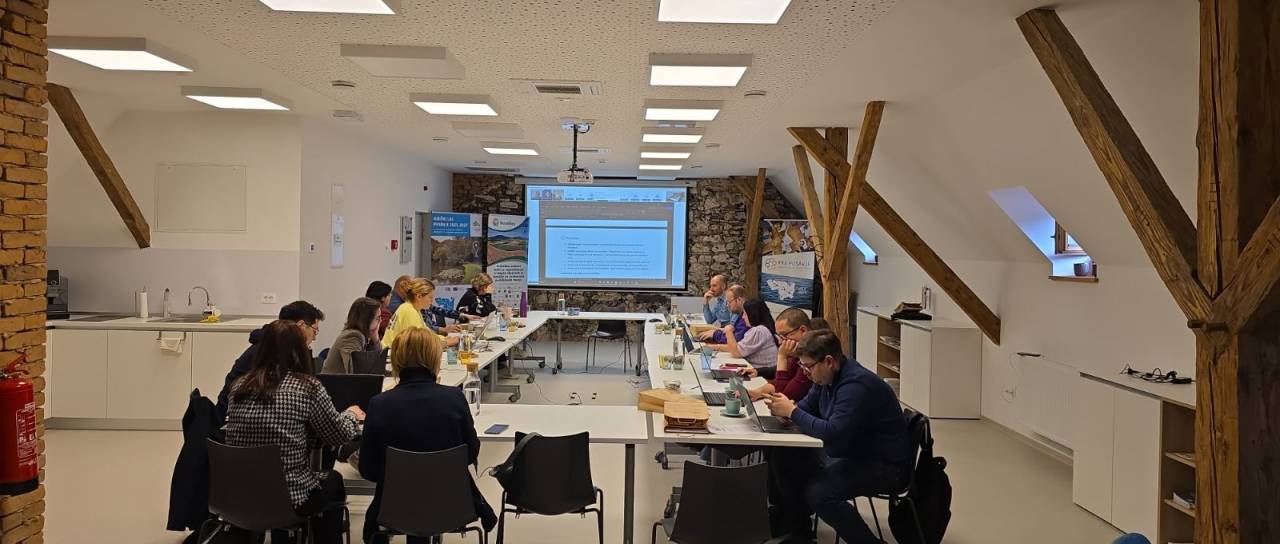 Evropa gleda v jugovzhodno Slovenijo: projekt, ki prinaša nove priložnosti za podeželje