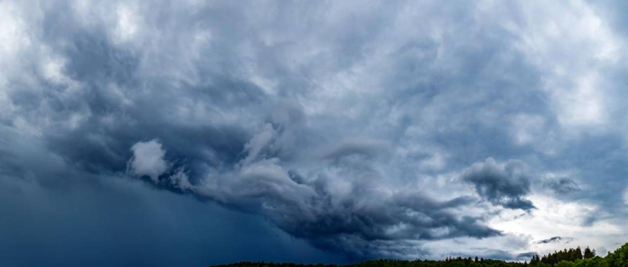 Sončno in toplo, a ne za dolgo: Prihajajajo nevihte