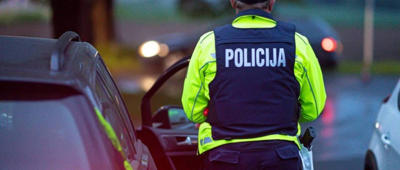 Grožnje na slovenskih šolah: šest osnovnih šol prejelo sporočila, policija v akciji