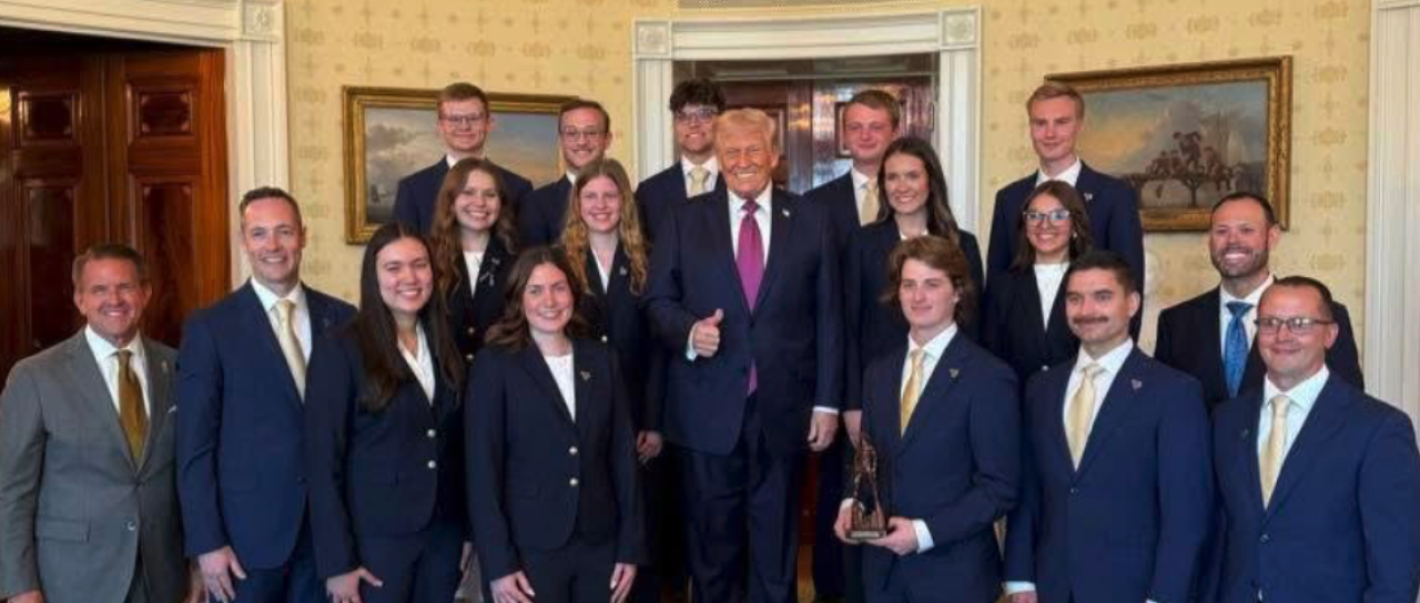 Iz Trbovelj v Belo hišo: Hana Strakušek stisnila roko Trumpu