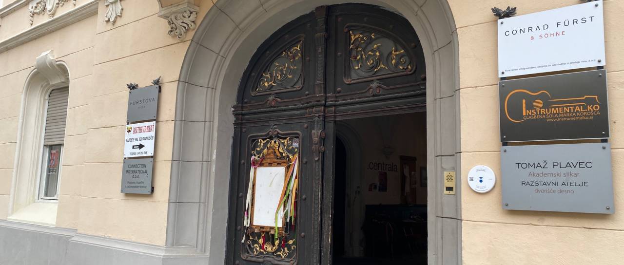 Literarni večer s Thomasom Podhostnikom na Ptuju