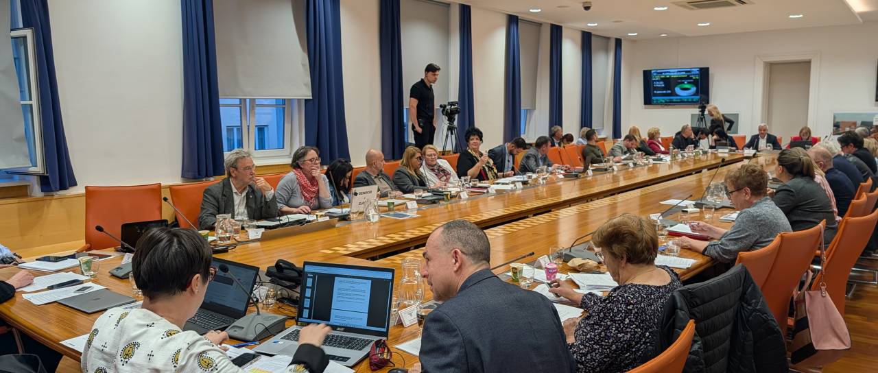 Mariborski svetniki potrdili nov cenik Nigradovih storitev 