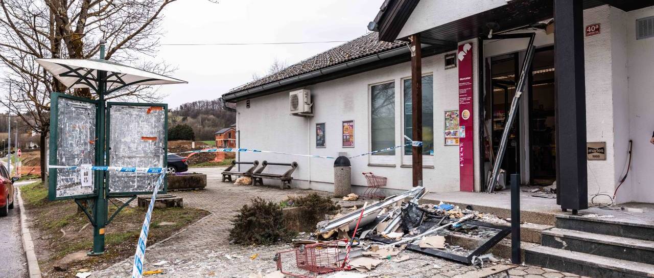 Po razstrelitvi ostali brez edinega bankomata: Občina opozarja na težave občanov in poziva banko k čimprejšnji vrnitvi 