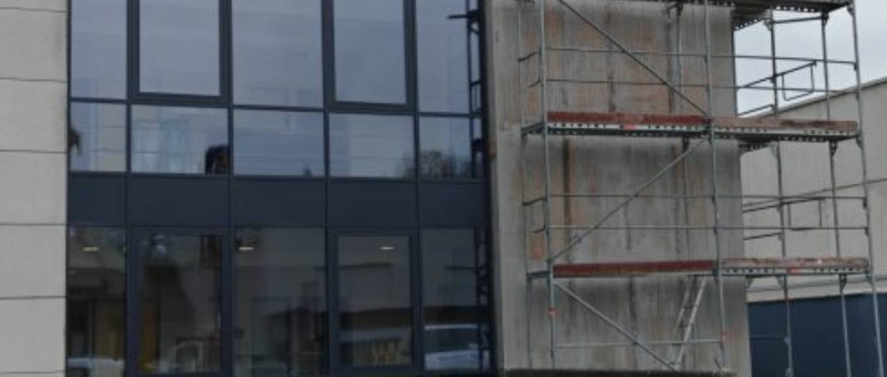 Skoraj 20-milijonska prenova na Ptuju tik pred koncem, kaj še delajo na gimnaziji in šolskem centru?