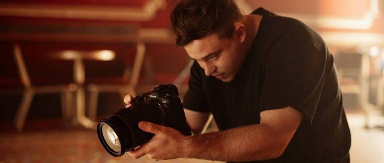Kako najti najboljšo svetlobo za fotografiranje v vsakem prostoru