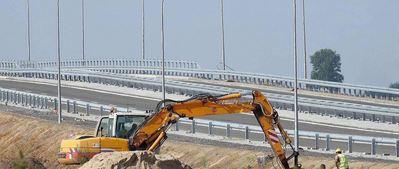 Deseti dan visokih poletnih temperatur, sindikati zahtevajo varnejše delovne razmere