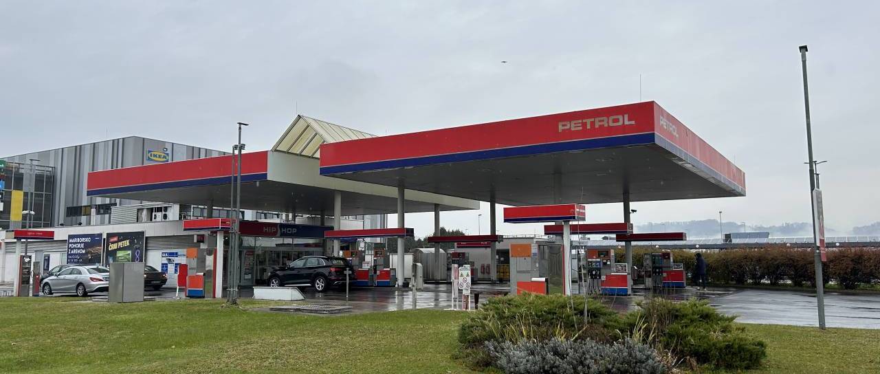 Petrol svari pred prevaro, ne klikajte na povezavo v SMS sporočilu