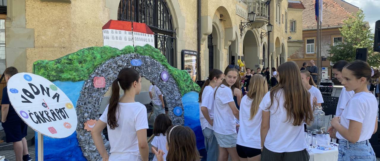 Otroški utrip: glasba, ples in ustvarjalnost v mestnem jedru
