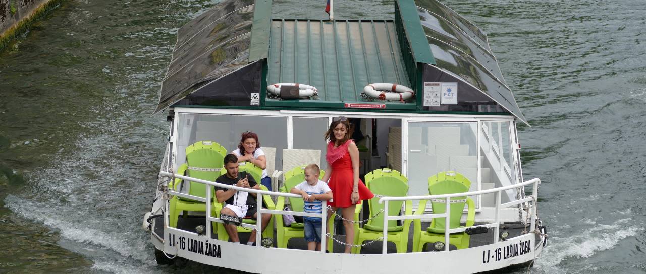 Tujec vprašal, kaj si Ljubljančani mislijo o priseljencih. Odgovori so zelo zgovorni