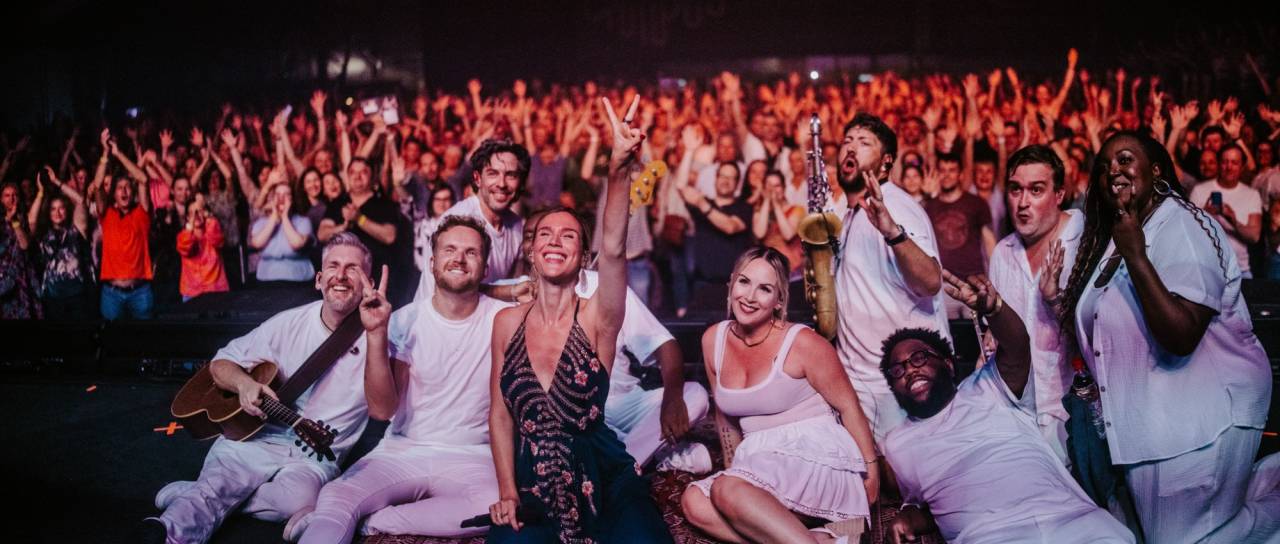 FOTO in VIDEO: Mister Pizdun-man in ostali top momenti s koncerta Joss Stone
