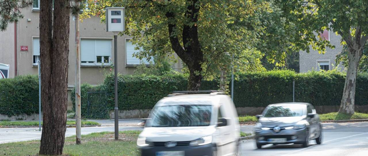 V Mariboru prihaja šest novih ohišij za radarje, merilniki bodo le v nekaterih
