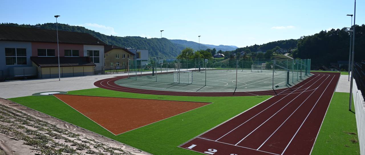 Novo igrišče za katerega so porabili več kot milijon evrov se odpira še pravi čas