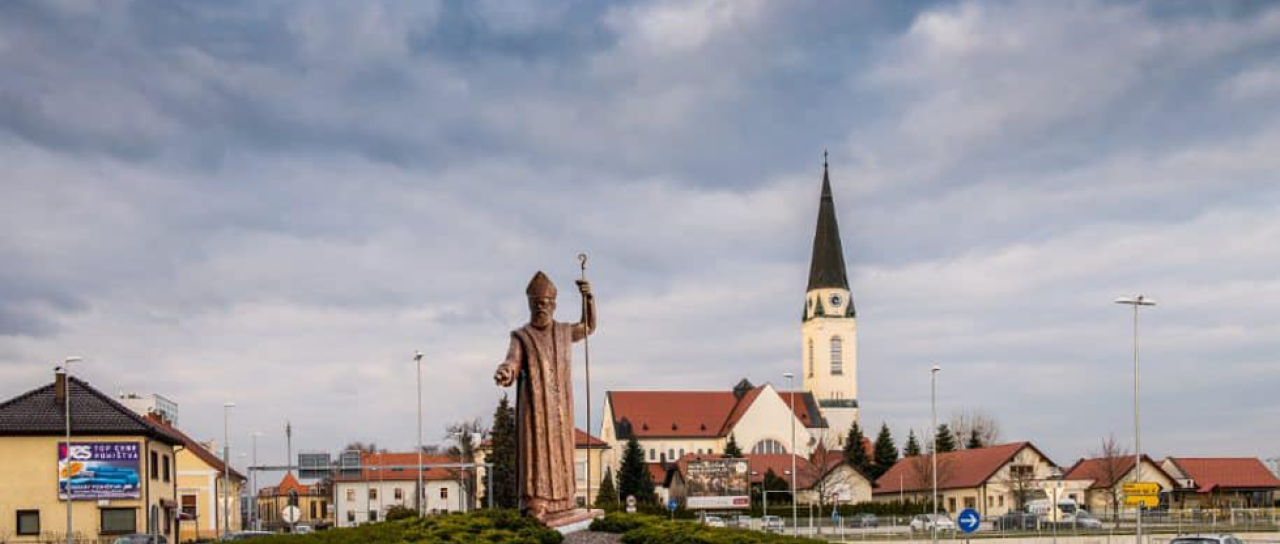 Znane so vse premestitve duhovnikov v Pomurju. Kdo prihaja in kdo odhaja?