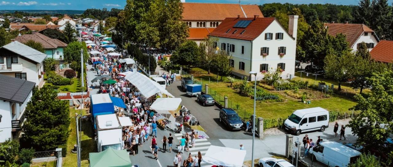 Znane so cene stojnic za veliko mašo, Turnišče dražje od Grada
