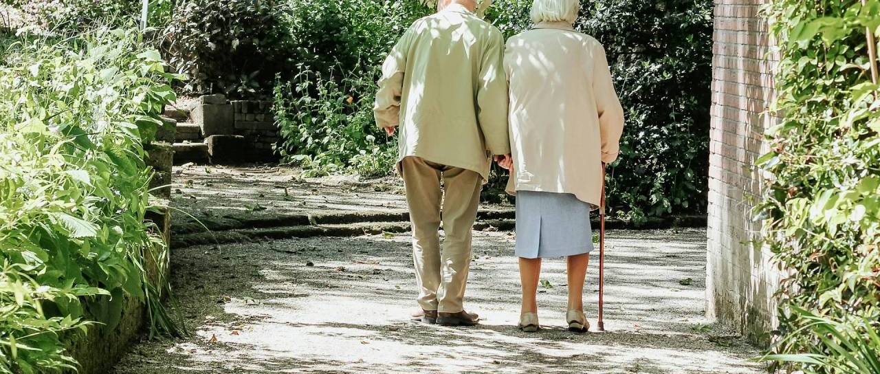 Nekateri upokojenci bodo ta mesec dobili nižjo pokojnino, ste med njimi?