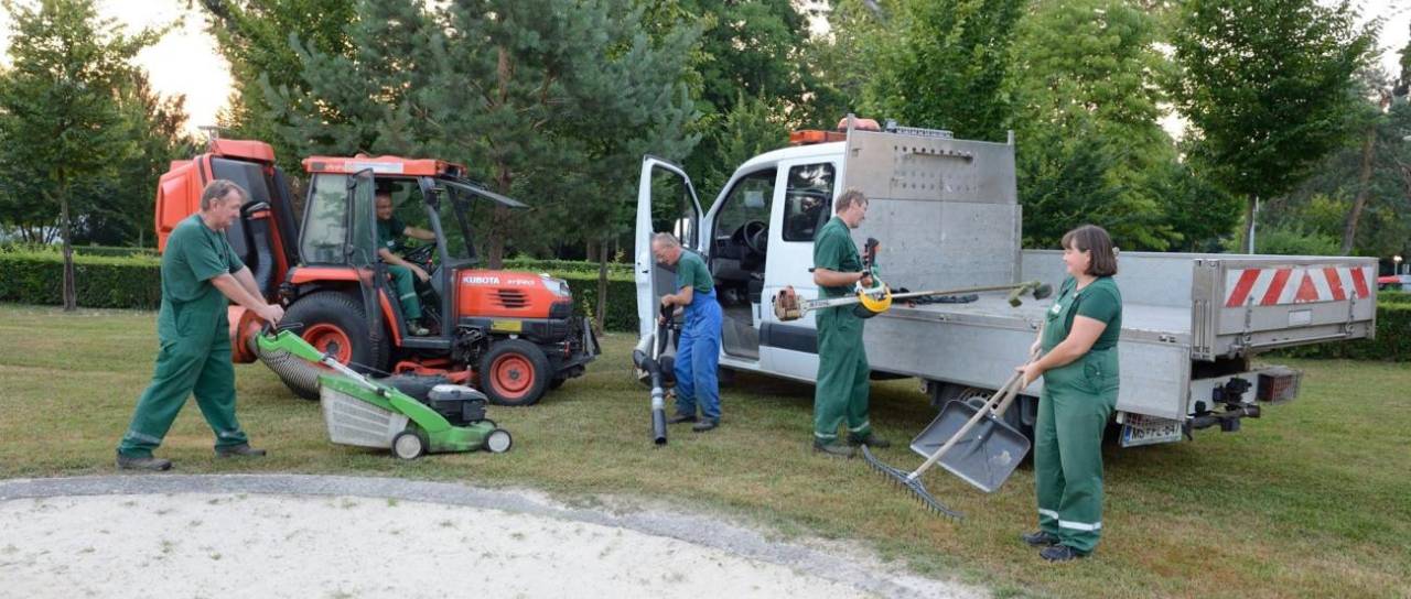 Zakaj ne kosijo povsod enako pogosto in zakaj je ponekod trava višja? Občina pojasnjuje