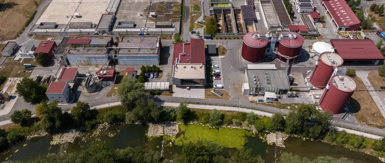 Kar 120-odstotna samooskrba: takšen rezultat dosega čistilna naprava za CerkljeKar 120-odstotna samooskrba: takšen rezultat dosega čistilna naprava za Cerklje