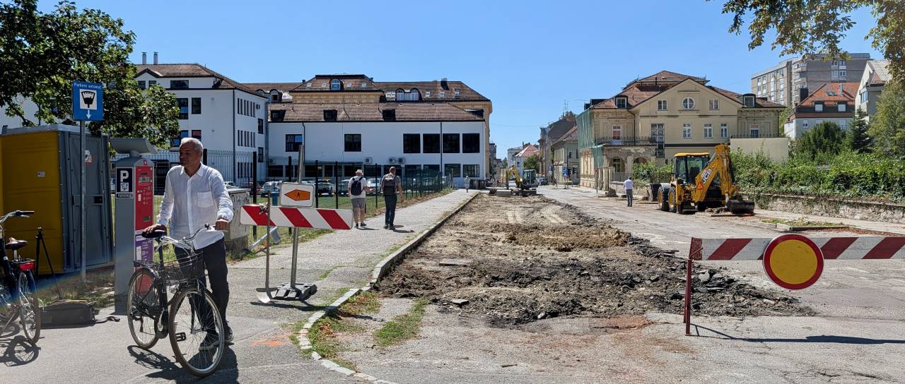 FOTO in VIDEO: Arsenovič po poseku kostanjev: »Niti jaz nisem tega točno vedel, kako bo«