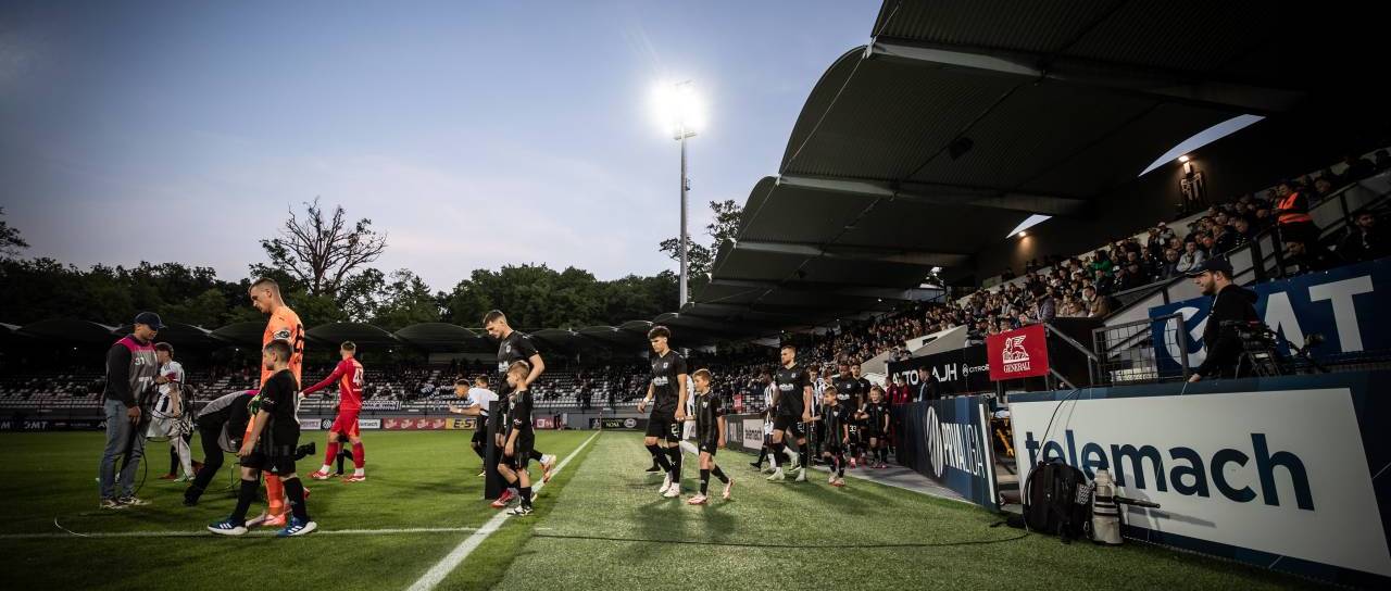 Policija bo na tekmi Mura – Celje snemala navijače in okolico stadiona