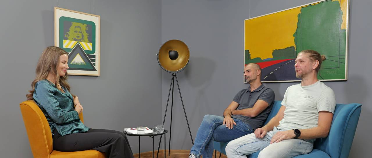 Oddaja Med nama se vrača z novo sezono in osveženo podobo studia