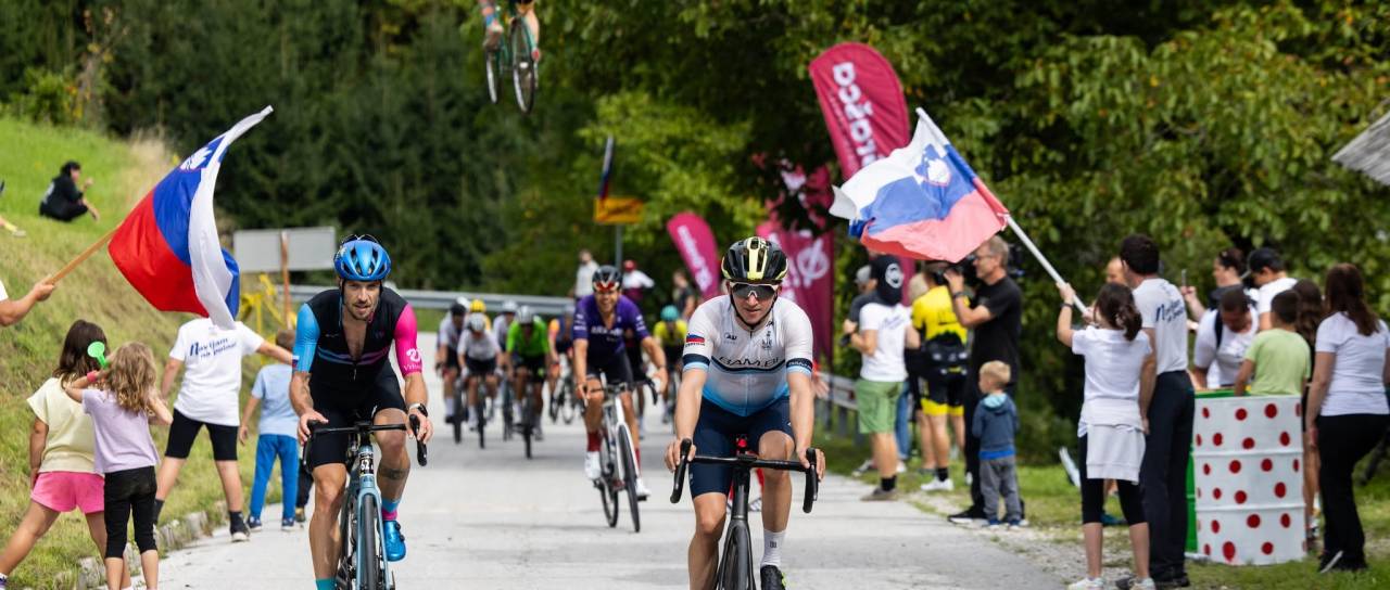 L'Etape Slovenia postregel s spektaklom, na startu 1.600 kolesarjev