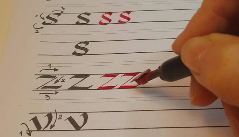 Tečaj lepopisja (kaligrafija)