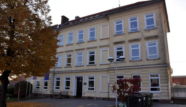 Slavnostna prireditev ob 130-letnici šolske zgradbe in 370-letnici prve omembe učitelja v Veliki Nedelji