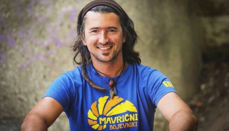 Večer v živo: Dejan Sotirov