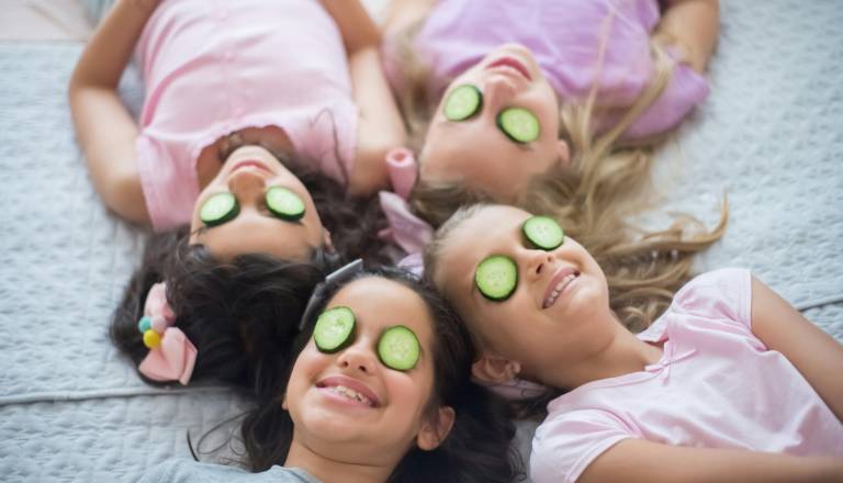 Na Dolenjski cesti odprli edinstveno oazo lepotičenja in nege: Otroški spa za punčke in njihove mamice