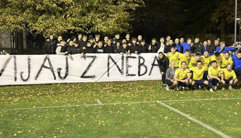 VIDEO: Tako so se nogometaši Polane poslovili od pokojnega 18-letnika