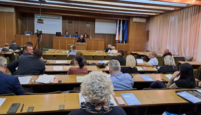 Komunala in Cerop s pozitivnim poslovanjem, razvojni center z novo zadolžitvijo