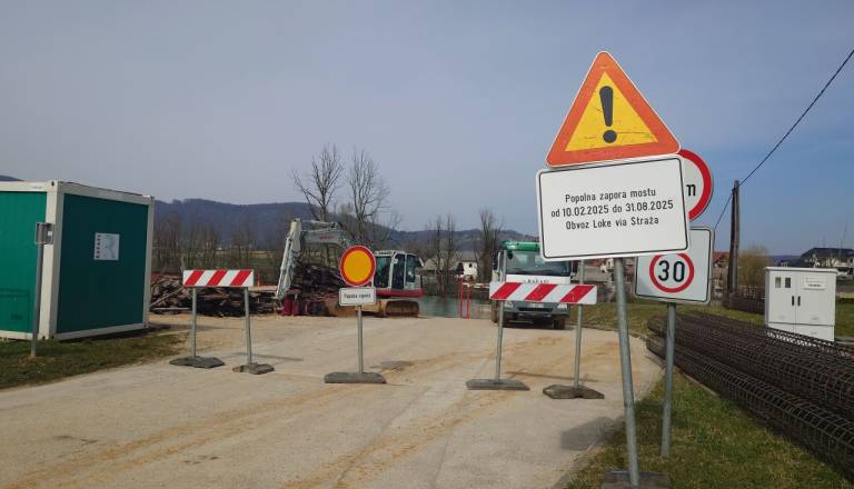 Most v Lokah poleti (Foto: Ž.K.)