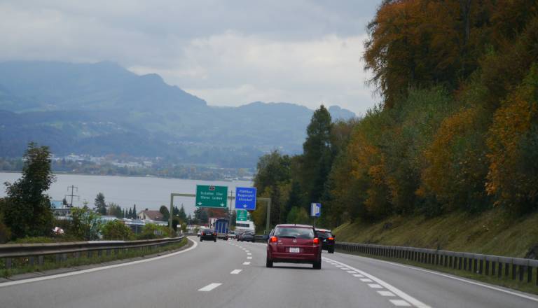 Od leta 2027 vinjete samo še prek spleta