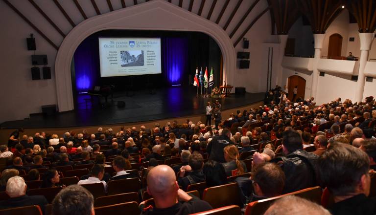 FOTO in VIDEO: S podelitvijo priznanj počastili praznik občine Lendava
