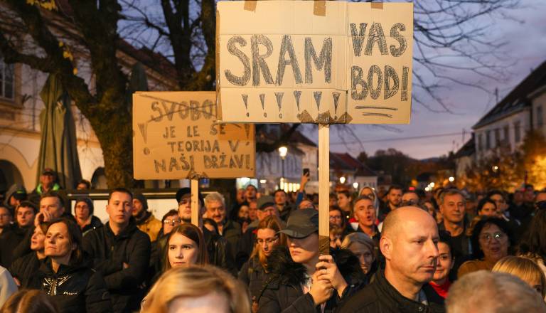 »Radikalni ukrepi« vlade po vzoru boja proti mafiji?