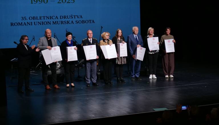FOTO in VIDEO: Milan Kučan v Murski Soboti: »Samo obsodba in kratkoročno ukrepanje ne bosta dovolj«