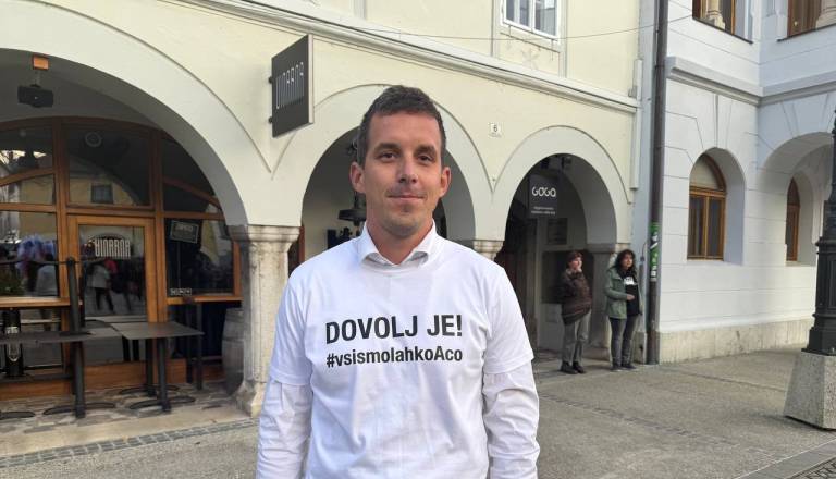 Novomeški podžupan pozval v mirnem